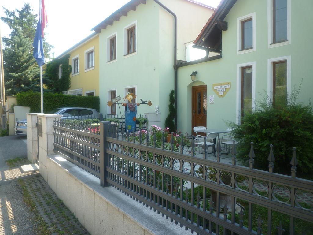Gartenpension Prosl Βιέννη Εξωτερικό φωτογραφία